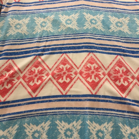 Pink Blush striped Coral/white/blue/pink v-neck - Picture 6 of 7